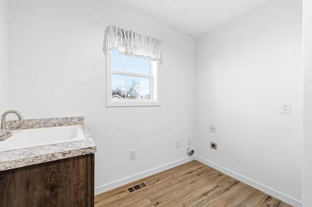 341 PARK RD, Stanley, VA 22851