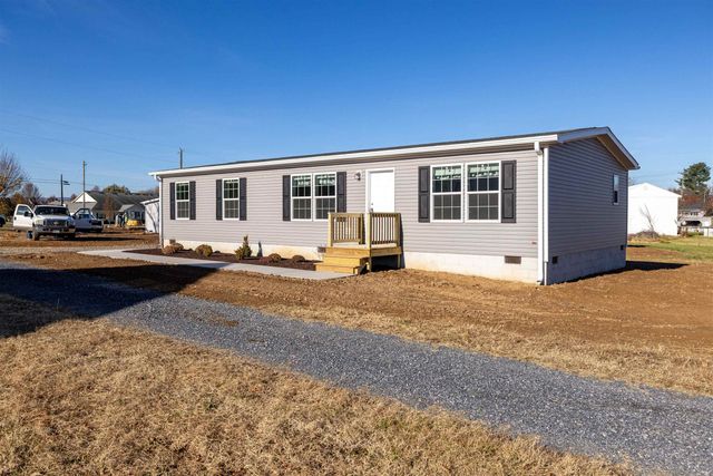 341 PARK RD, Stanley, VA 22851