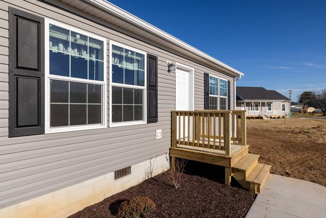 341 PARK RD, Stanley, VA 22851