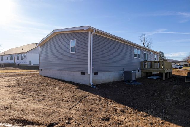 341 PARK RD, Stanley, VA 22851