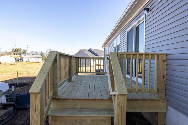 341 PARK RD, Stanley, VA 22851