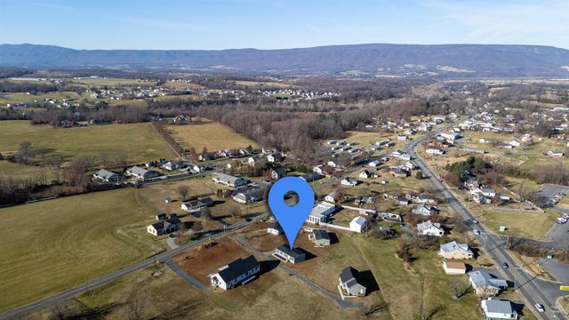 341 PARK RD, Stanley, VA 22851