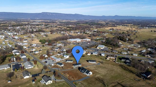 341 PARK RD, Stanley, VA 22851