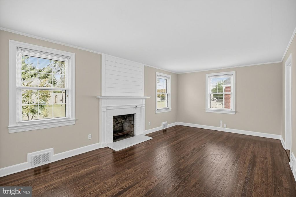 3101 NOTTINGHAM WAY, HAMILTON, NJ 08619 — photo 5