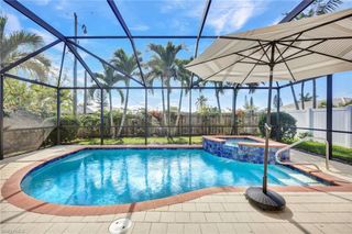 684 98th AVE N, Naples, FL 34108