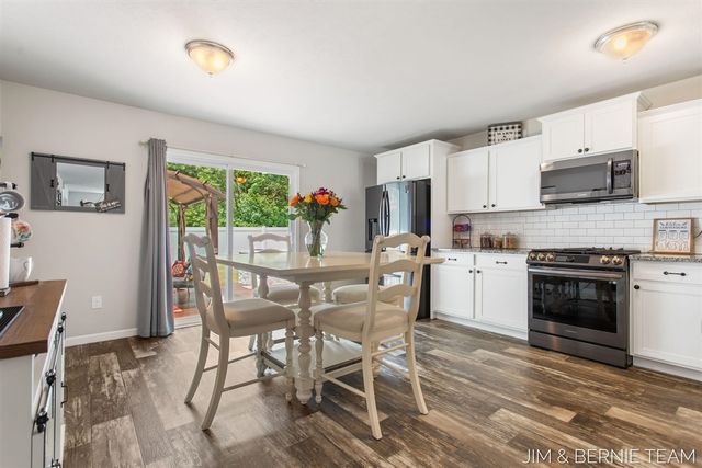 1692 Ryan Woods Court, Allegan, MI 49010