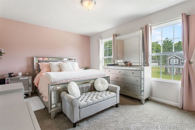 1692 Ryan Woods Court, Allegan, MI 49010