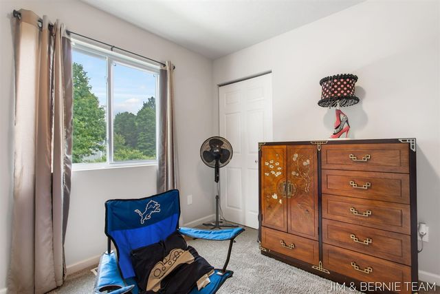 1692 Ryan Woods Court, Allegan, MI 49010