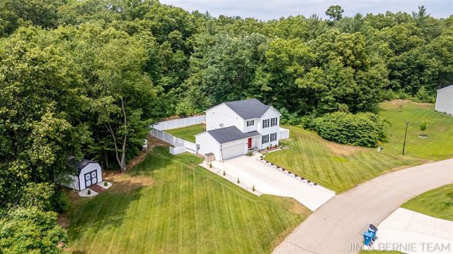 1692 Ryan Woods Court, Allegan, MI 49010