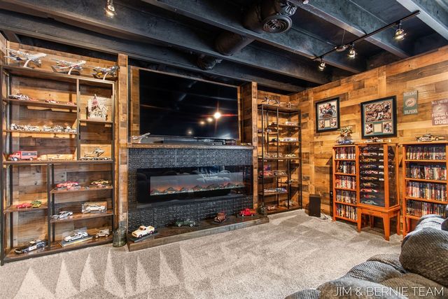 1692 Ryan Woods Court, Allegan, MI 49010