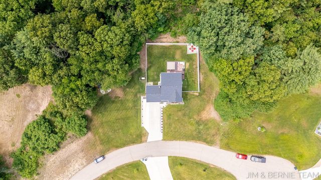 1692 Ryan Woods Court, Allegan, MI 49010