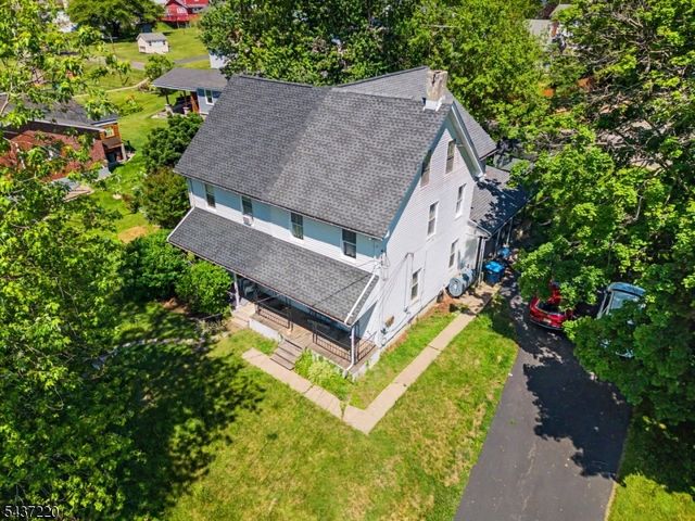 700 Vulcanite Ave, Alpha Boro, NJ 08865