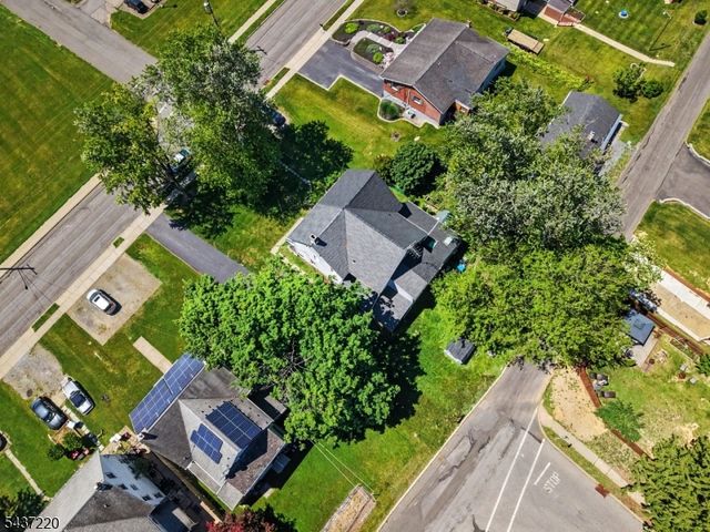700 Vulcanite Ave, Alpha Boro, NJ 08865