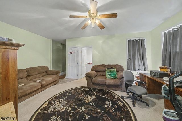 700 Vulcanite Ave, Alpha Boro, NJ 08865