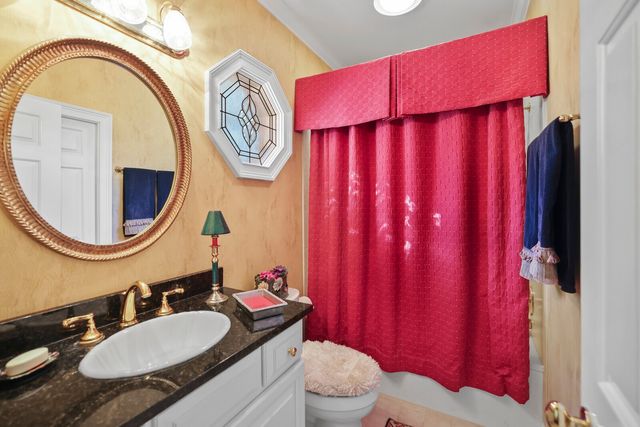 550 Midway Cir, Brentwood, TN 37027