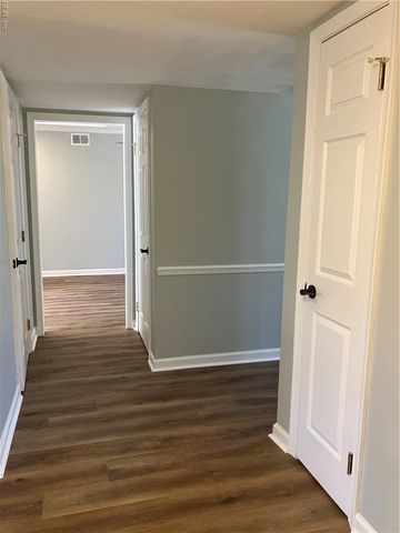 2225 N Wolfsnare DR, Virginia Beach, VA 23454