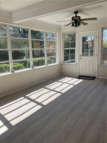 2225 N Wolfsnare DR, Virginia Beach, VA 23454