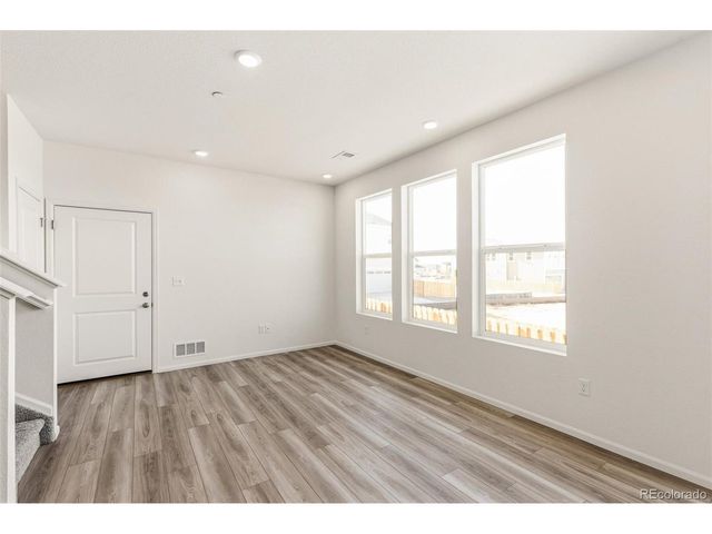 13510 E 111th Pl, Commerce City, CO 80022