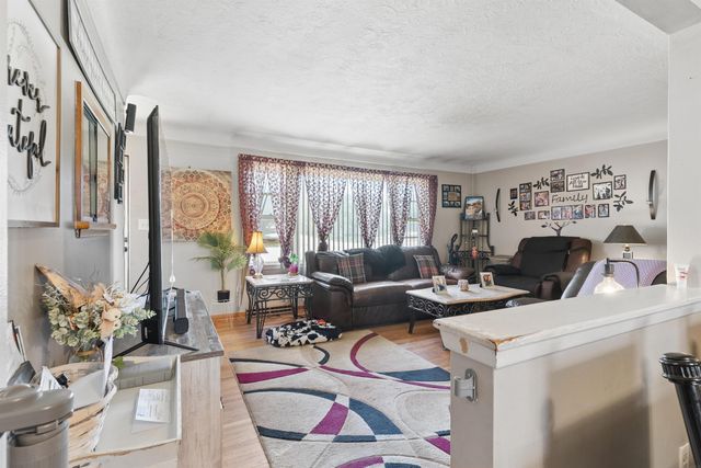 1215 W 1st Street, Cedar Falls, IA 50613
