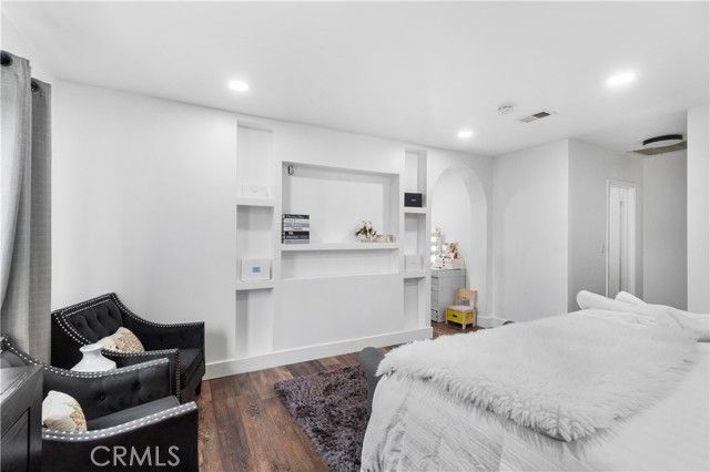 9287 Muller, Downey, CA 90241