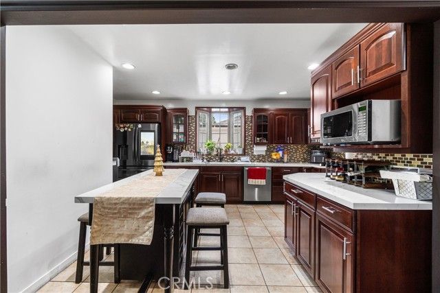 9287 Muller, Downey, CA 90241