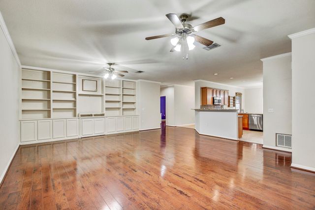 401 Texas DR, Georgetown, TX 78633