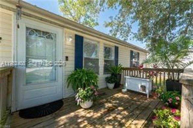 4018 Caloosa Loop, La Belle, FL 33935