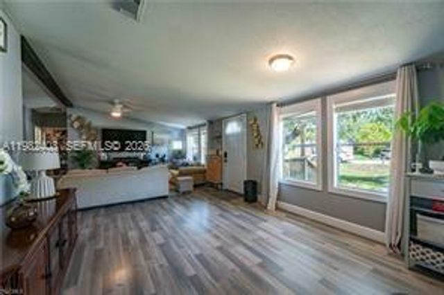 4018 Caloosa Loop, La Belle, FL 33935