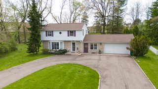 1734 Greenbriar Drive, Portage, MI 49024