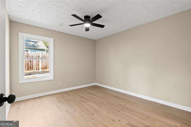 1914 Brittania Circle, Woodstock, GA 30188