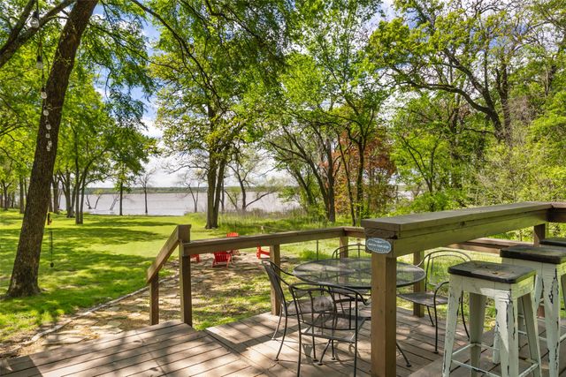 8049 Lakeview Drive, Quinlan, TX 75474