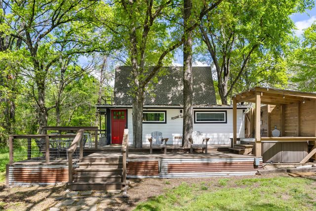 8049 Lakeview Drive, Quinlan, TX 75474