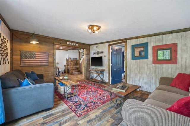 8049 Lakeview Drive, Quinlan, TX 75474