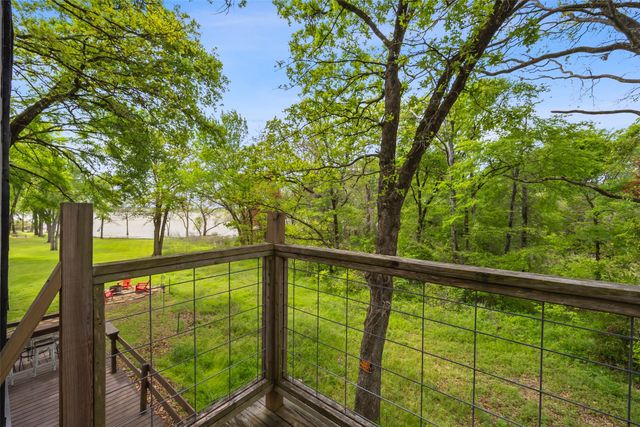 8049 Lakeview Drive, Quinlan, TX 75474