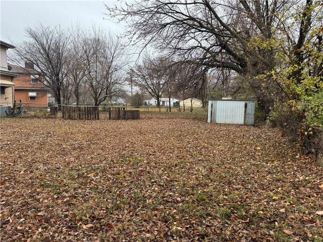 8808 E 58th Terrace, Raytown, MO 64133