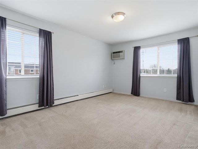 475 Baldwin Avenue 26, Rochester, MI 48307