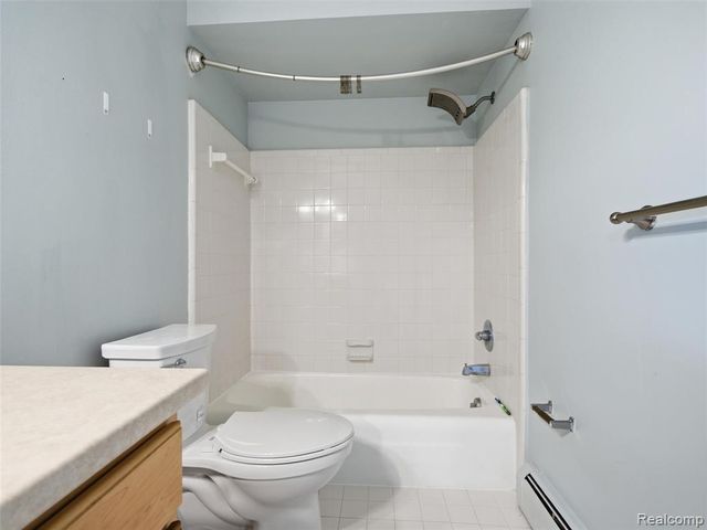 475 Baldwin Avenue 26, Rochester, MI 48307