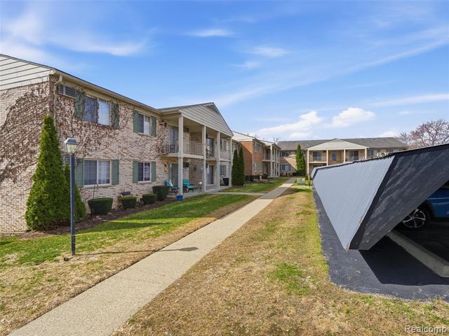 475 Baldwin Avenue 26, Rochester, MI 48307