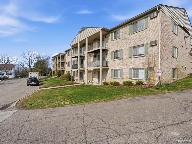 475 Baldwin Avenue 26, Rochester, MI 48307