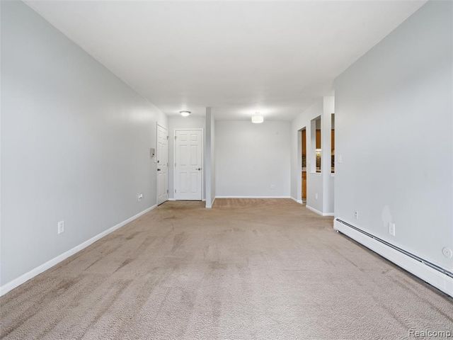 475 Baldwin Avenue 26, Rochester, MI 48307