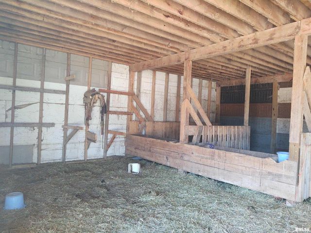 425 PIONEER Lane, Vienna, IL 62995