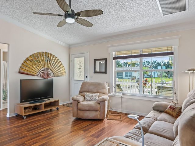 1302 CARVELLO DRIVE, The Villages, FL 32162