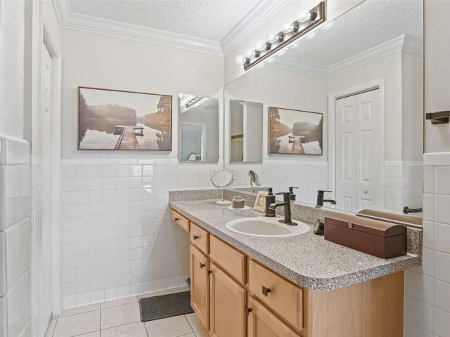 1302 CARVELLO DRIVE, The Villages, FL 32162