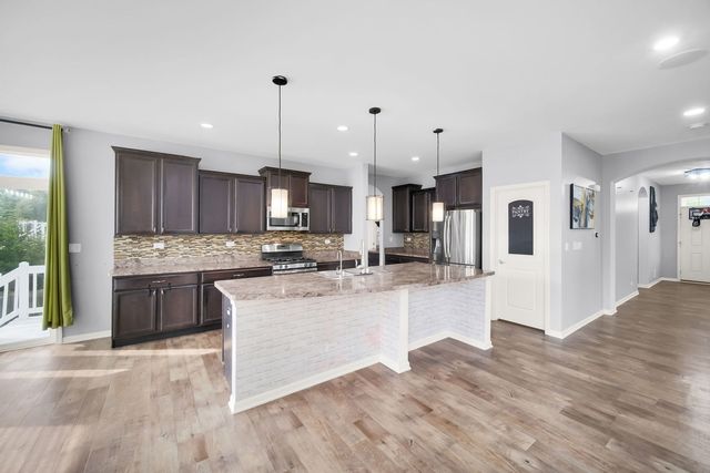 3307 Wanskuck Street, Elgin, IL 60124