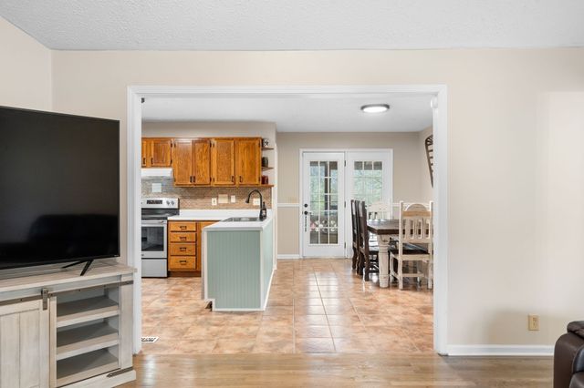15541 Cainsville Rd, Milton, TN 37118