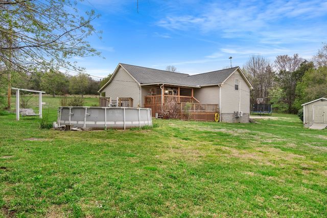 15541 Cainsville Rd, Milton, TN 37118