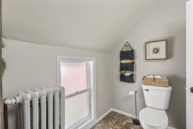 609 Jessamine Avenue E, Saint Paul, MN 55130