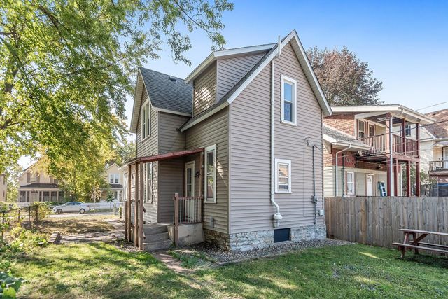 609 Jessamine Avenue E, Saint Paul, MN 55130