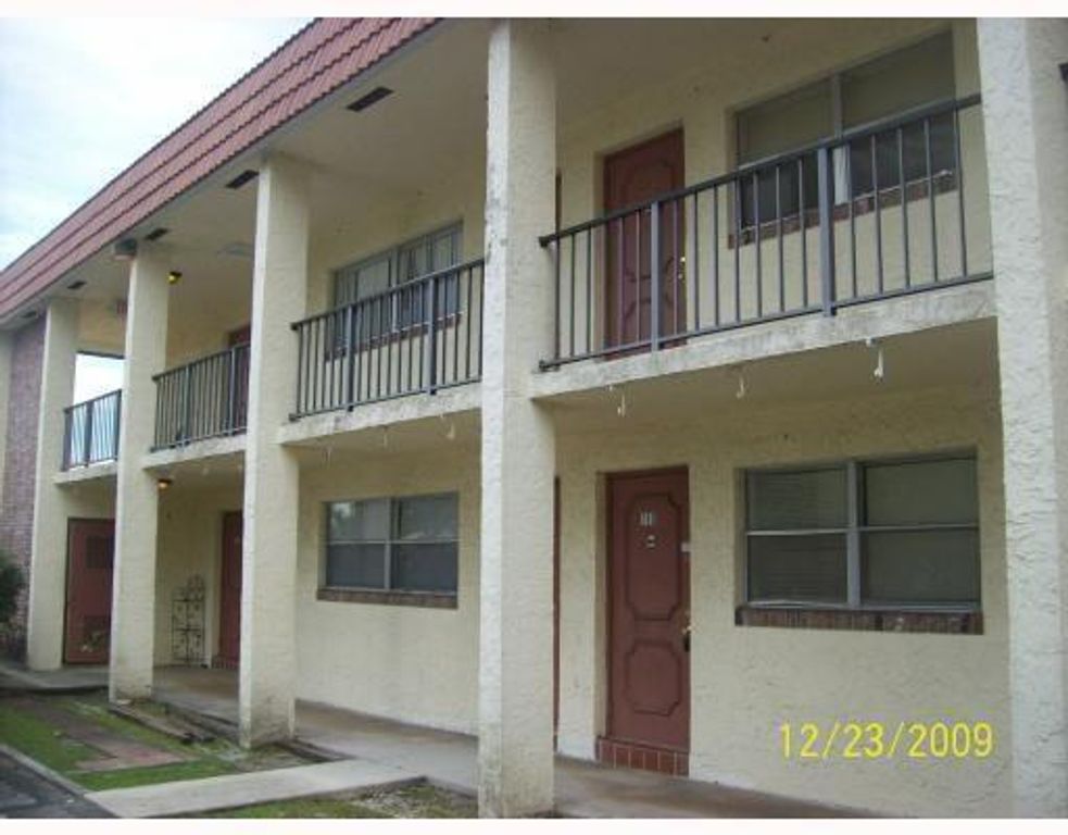 8604 NW 35th Street 103, Coral Springs, FL 33065
