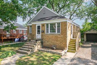 1010 E Evergreen Street, Wheaton, IL 60187